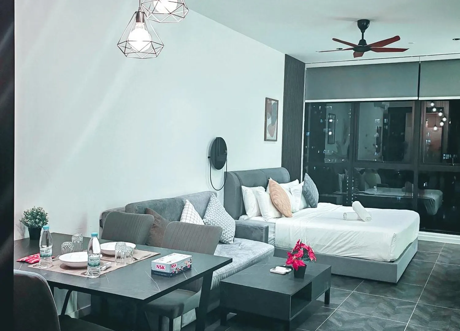 Scarletz Suites Klcc By Luxe Suites Kuala Lumpur 0*,  Malaysia